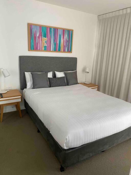 Oceanview Living * Gold Coast